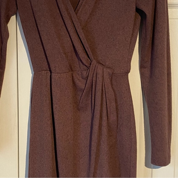 Dynamite wrap dress - Picture 3 of 4